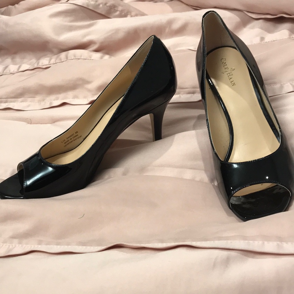 Cole Haan - Picture 3 of 4